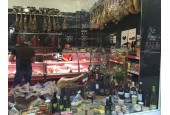 Tienda Cáceres Gil Cordero